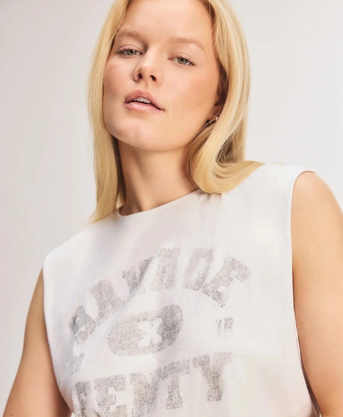 Large Weekender Jersey Muscle T-Shirt