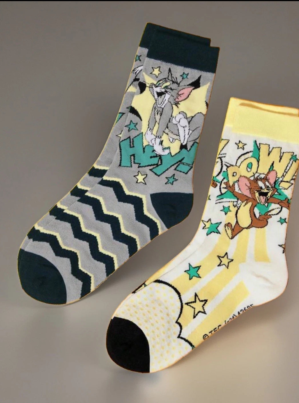 Tom & Jerry 2 Pair Pack Unisex Novelty Crew Socks Size 6-12 NEW Warner Bros