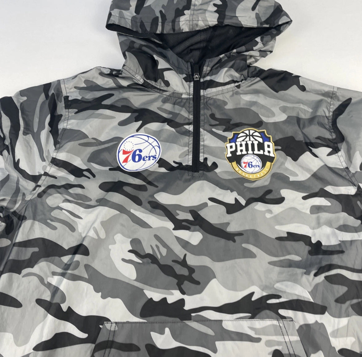 Philadelphia 76ers Sixers 1/4 Zip Windbreaker NBA Camouflage Hooded Pocket